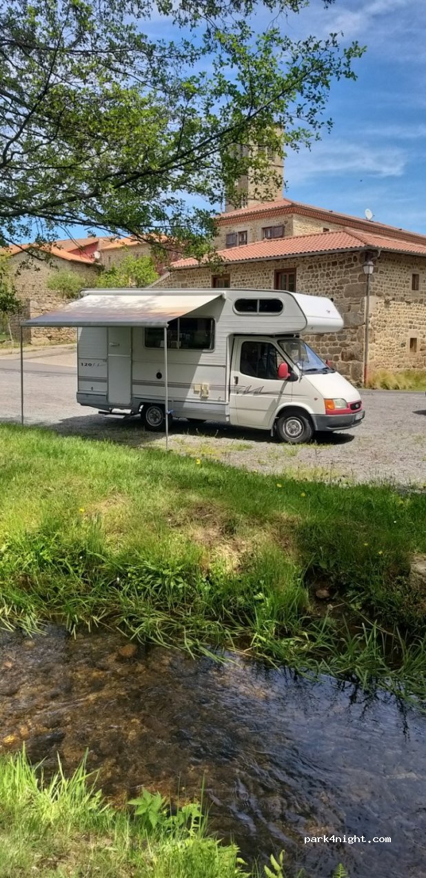 (42600) Roche - Le Bourg — foto 2
