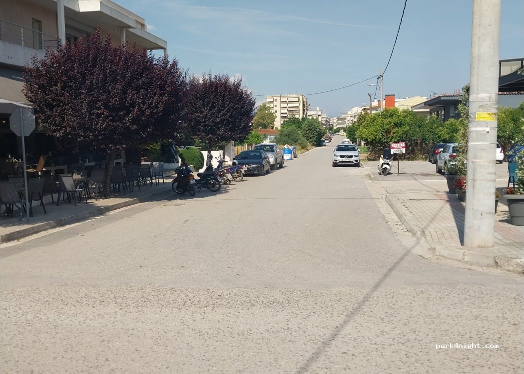 (351 00) Lamia - και Kissavou — foto