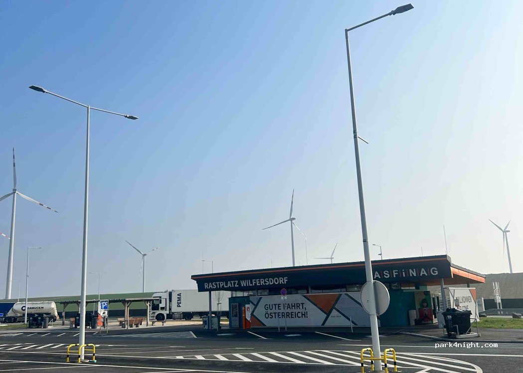(2185) Rannersdorf an der Zaya - A5 — foto 3
