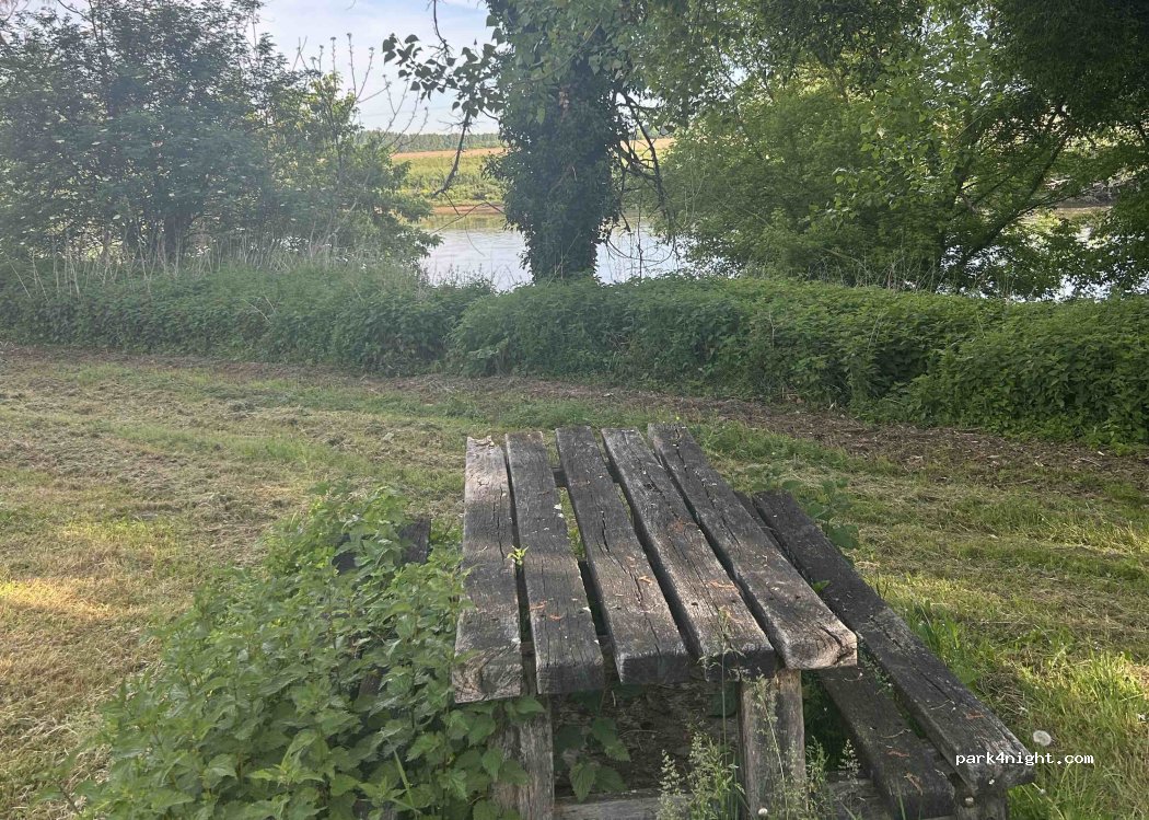 (37800) Antogny-le-Tillac - 4 Le Bourg — foto 5