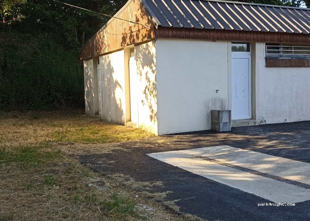 (56480) Saint-Aignan - 4 Rue du Terrain des Sports — foto 2