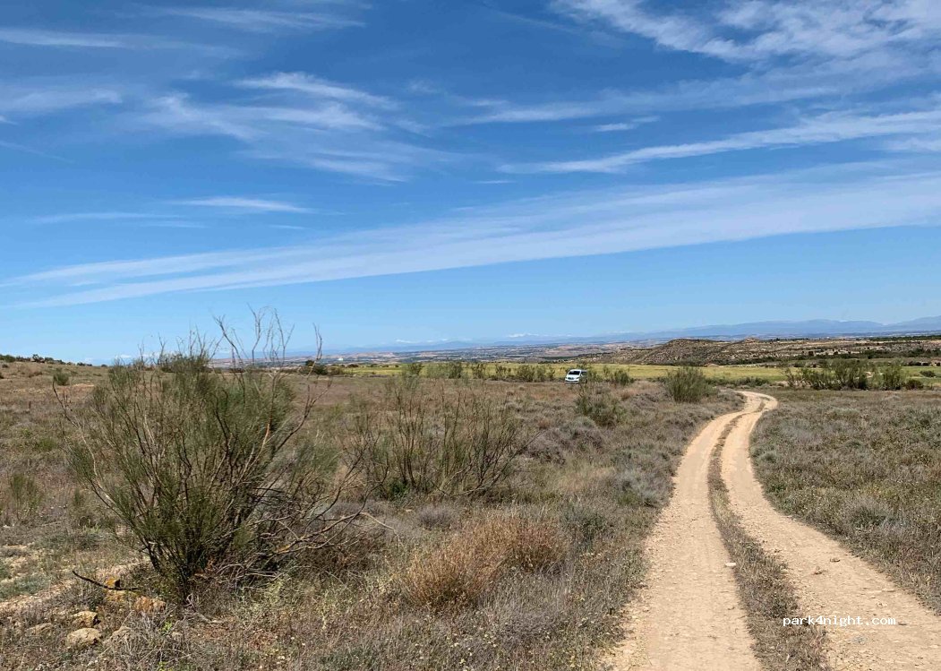 (25185) La Granja d'Escarp - Unnamed Road — foto
