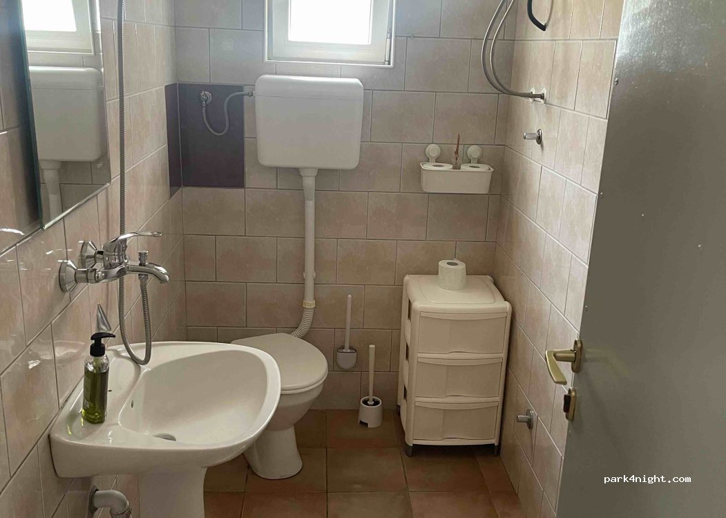 (11080) Beograd - 21 Šilerova — foto 3