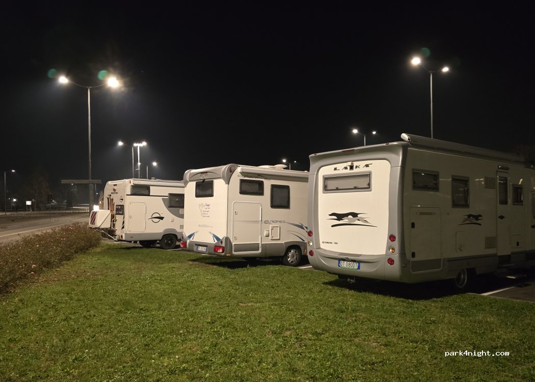 (46031) Bagnolo San Vito - 57 Via Marco Biagi — foto 4