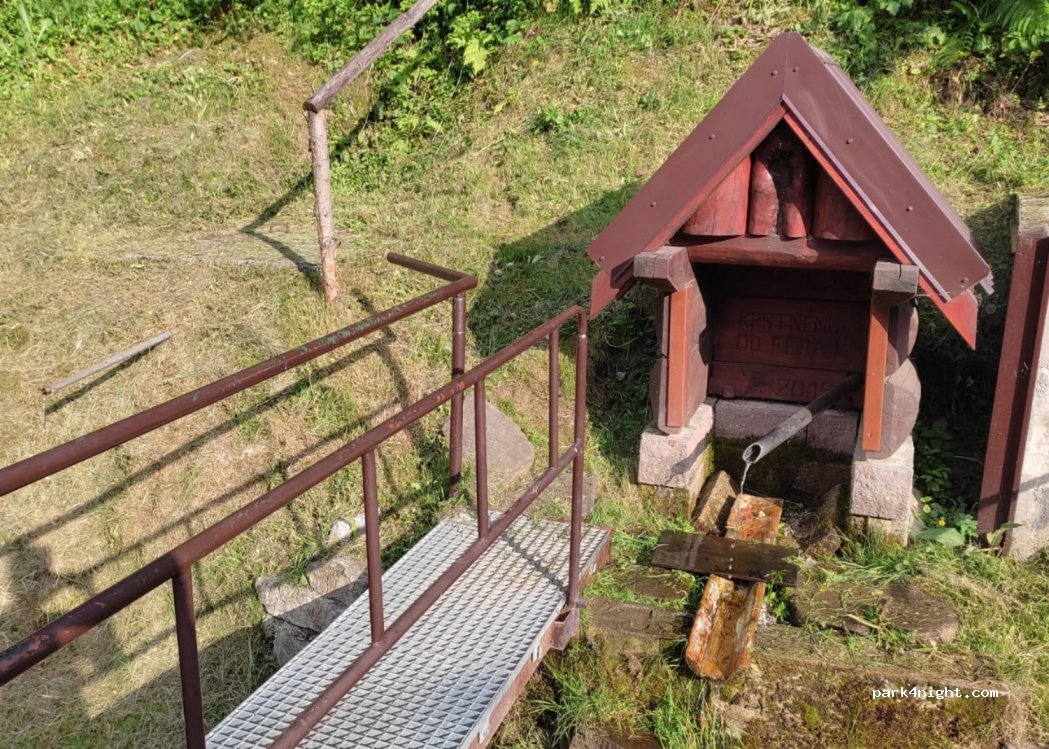 (023 04) Stará Bystrica - Unnamed Road — foto