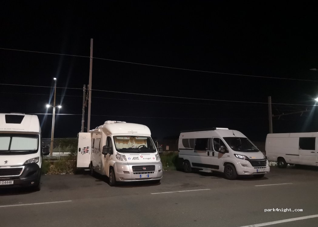 (57123) Livorno - 35 Viale Mogadiscio — foto 3