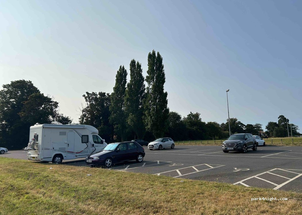 (CO15 6NA) Clacton-on-Sea - 36 Clayhall Road — foto 3