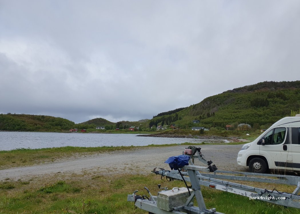 (8750) Tonnes - 243 Sekundær Fylkesveg 439 — foto