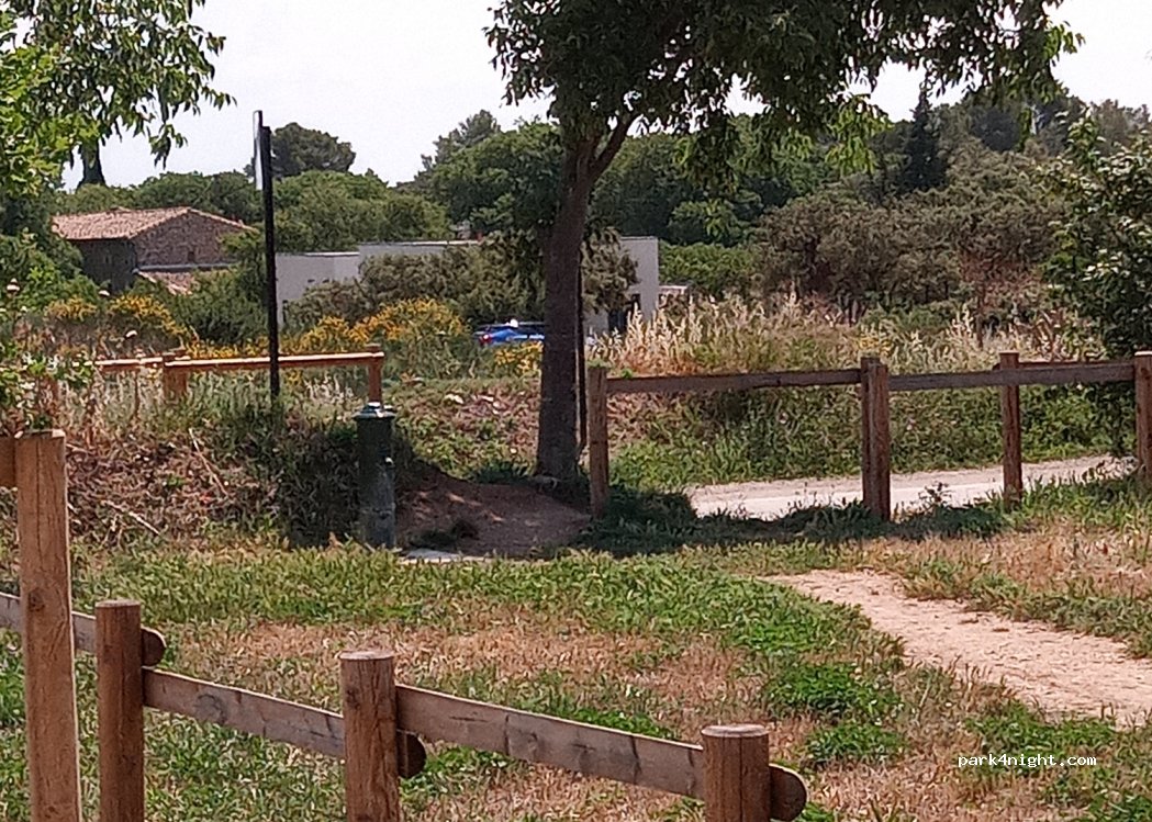 (30000) Nîmes - 1511 Chemin des Terres de Rouvière — foto 2