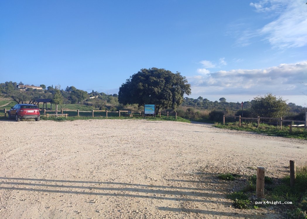 (30000) Nîmes - 1511 Chemin des Terres de Rouvière — foto 3