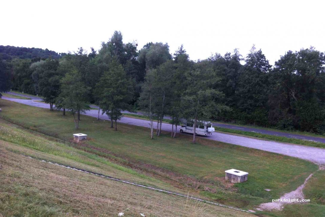 (02860) Chamouille - D967 — foto 2