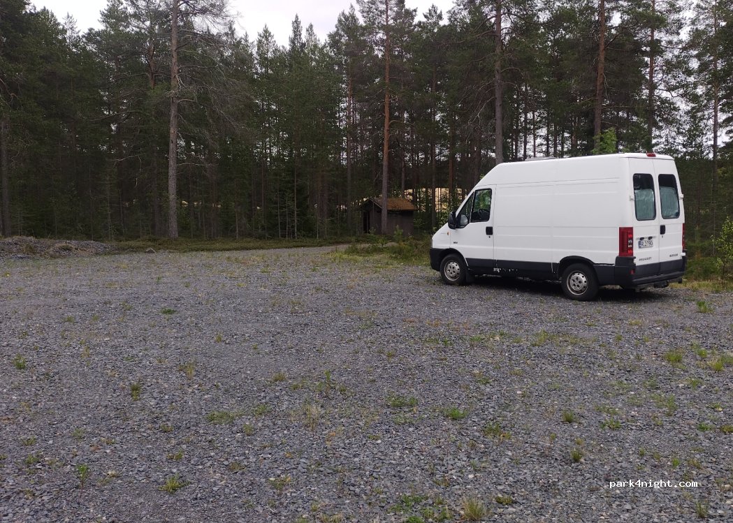 (85100) Kalajoki - 82 Hiihtomajantie — foto