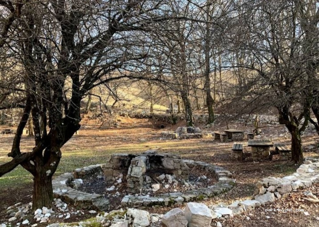 (04023) Formia - Unnamed Road — foto