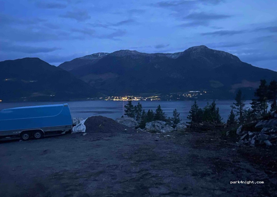 (5734) Vallavik - 1582 Tjoflotvegen — foto 2