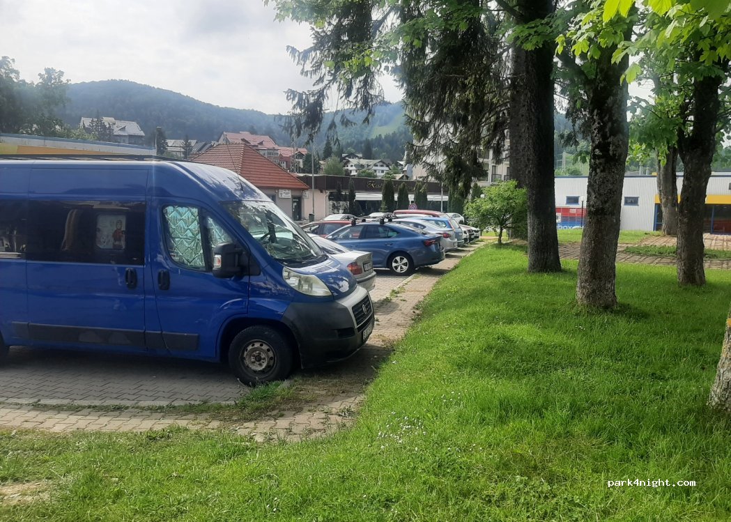 (505300) Predeal - 28 Bulevardul Mihai Săulescu — foto 2