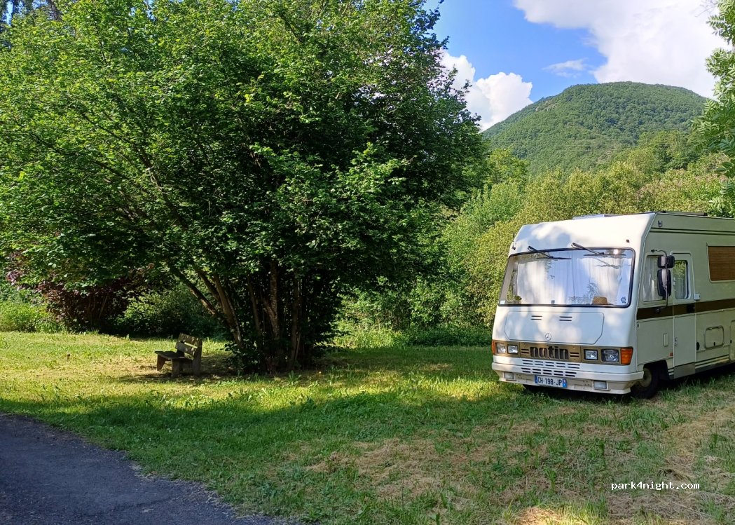 (63320) Courgoul - 1 Route des Gorges — foto