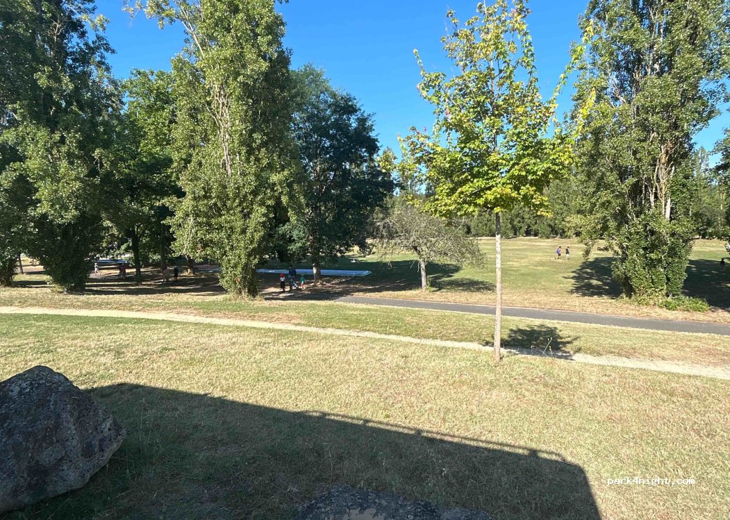 (86100) Châtellerault - 7 Résidence Marguerite de Valois — foto 4
