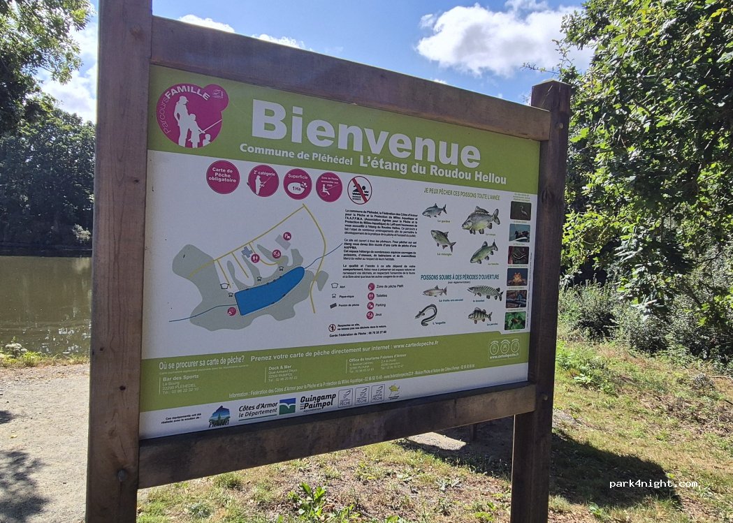 Aire de camping-cars de Plehedel — foto 5