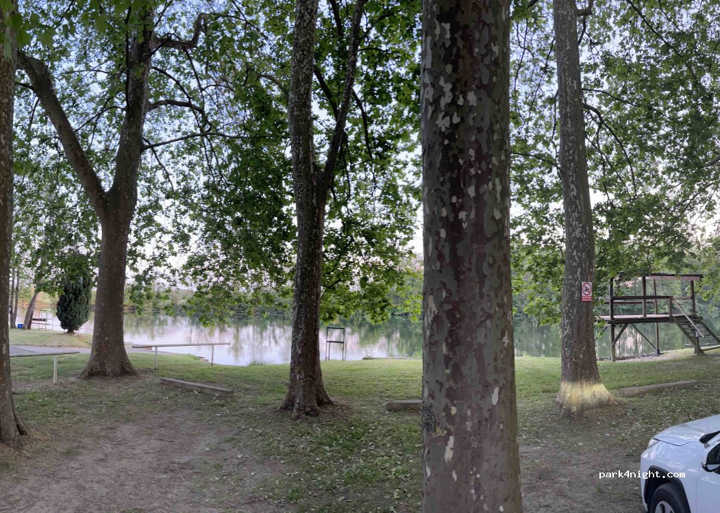 (89400) Laroche-Saint-Cydroine - Allée Jean Guyot — foto