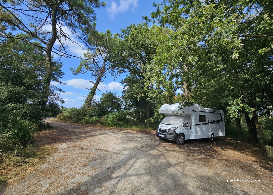 (56870) Baden - 21 Route du Blaire — foto 3