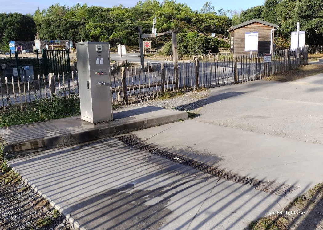 (40660) Messanges - Avenue de la plage — foto 2