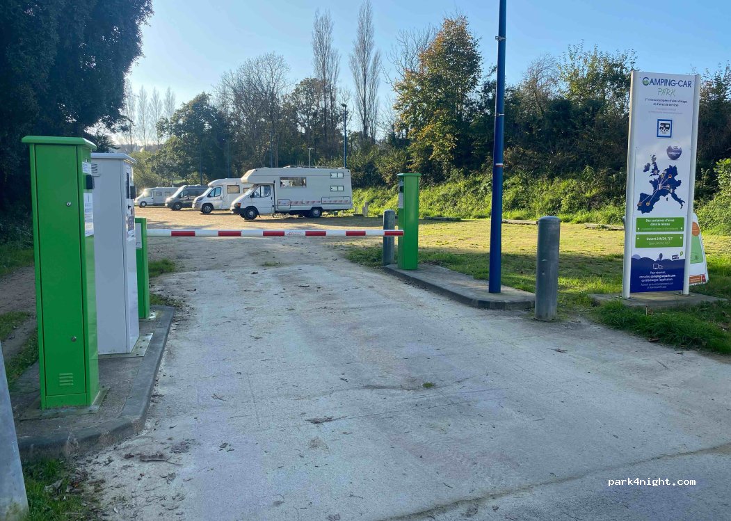 (29160) Crozon - 1-9 Rue du Moulin du Chat — foto 3