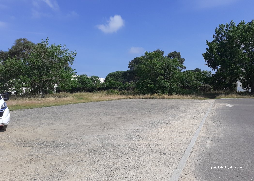 (40000) Mont-de-Marsan - 1 Rue Gilbert Loubès — foto 2