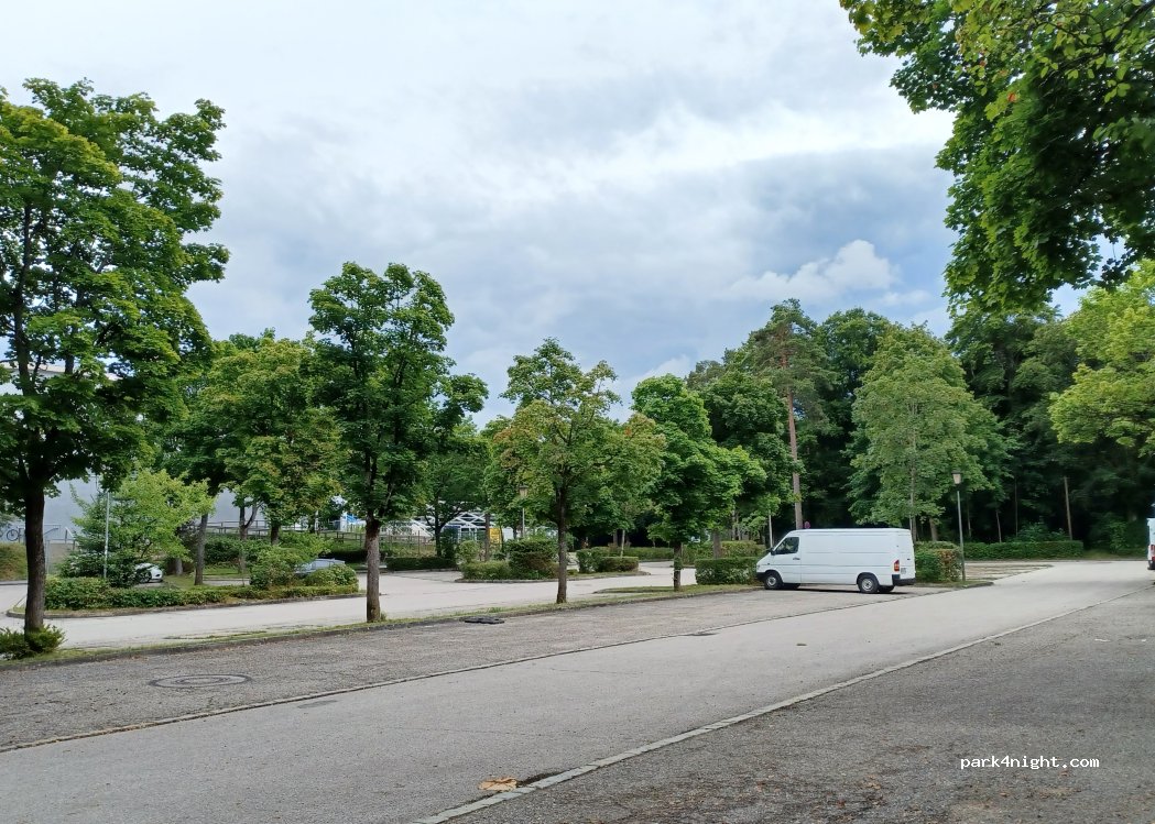 (82538) Geretsried - 25 Jahnstraße — foto 2