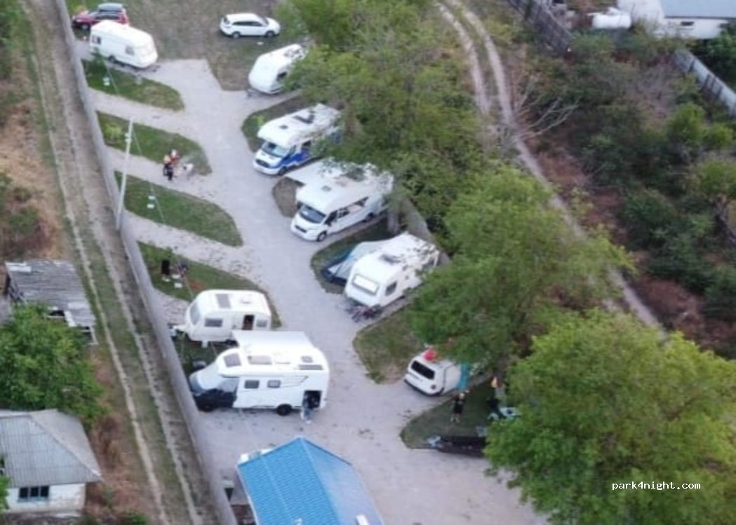 Clisciova camping — foto
