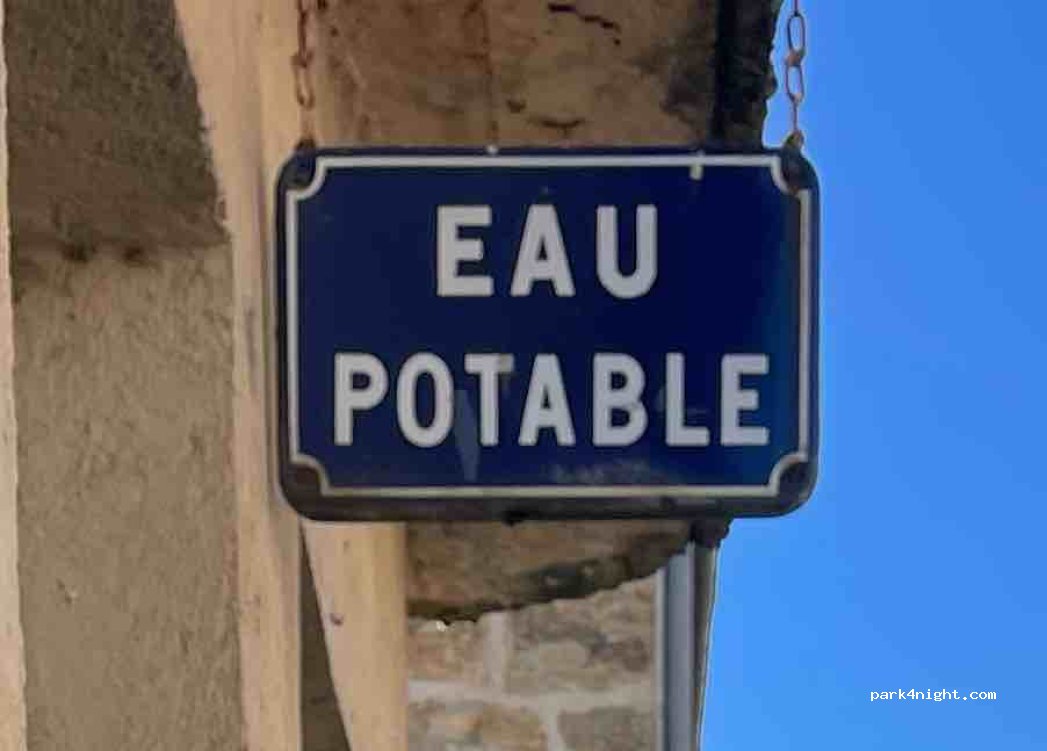 (12100) Millau - Chemin de Caillac — foto