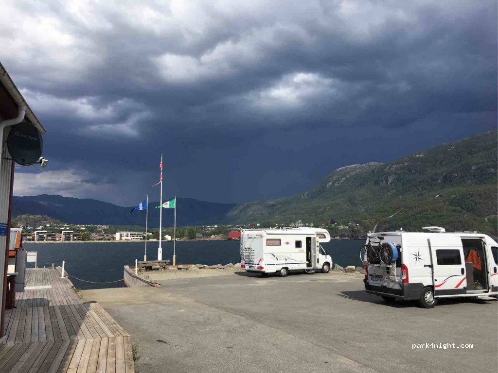 (4200) Sauda - 11 Treaskjæret — foto 2