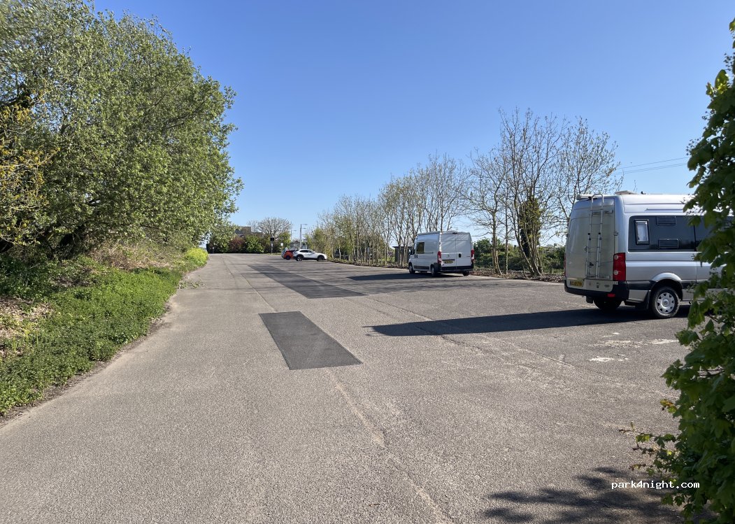 (NR13 6EU) Rackheath - Unnamed Road — foto 3