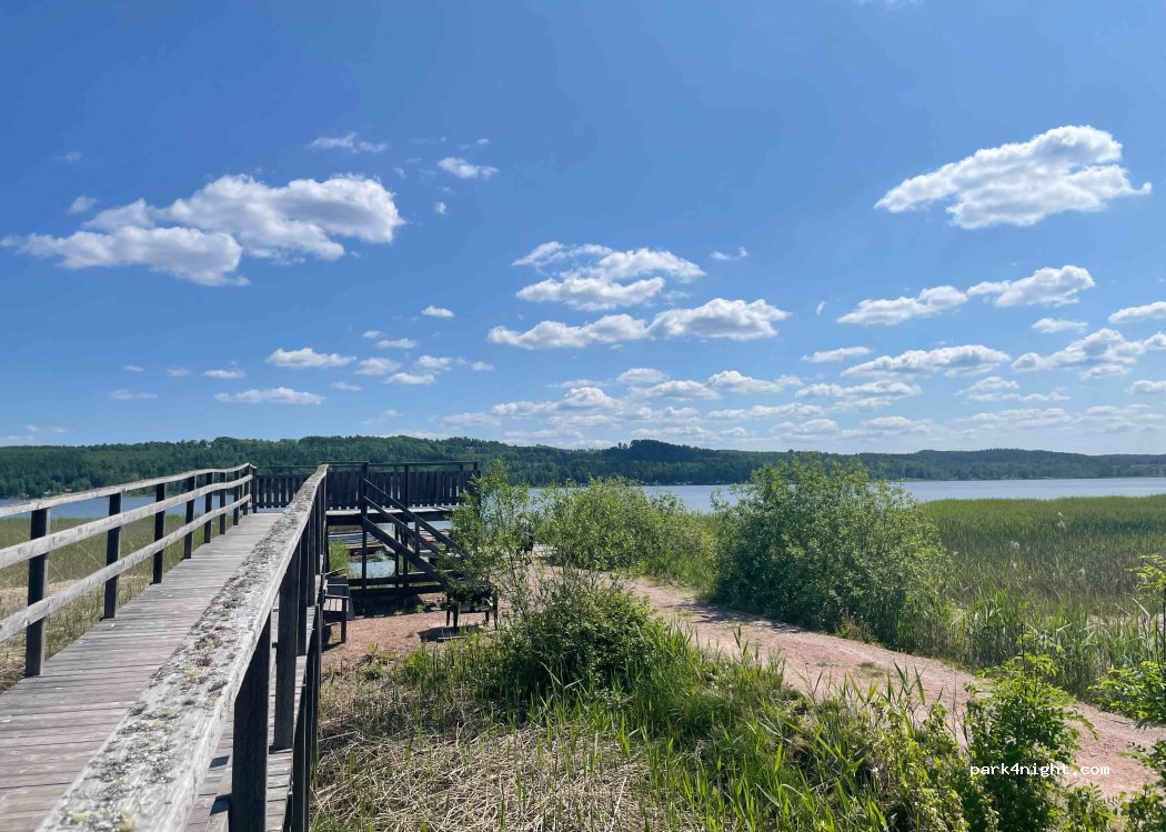 (573 93) Säby - Unnamed Road — foto