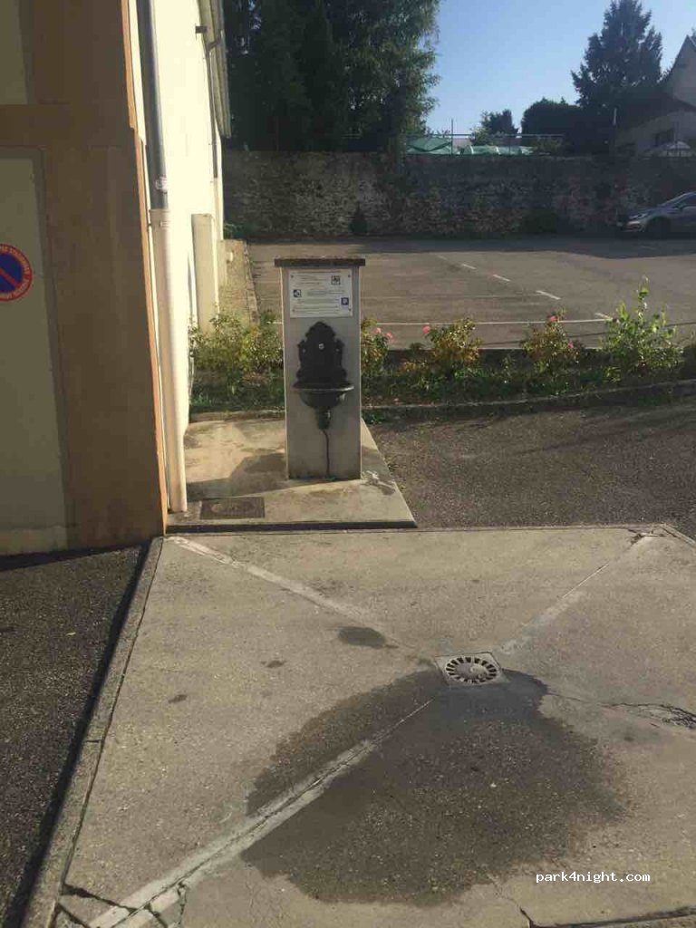 (38110) La Bâtie-Montgascon - 8-32 Rue des Tisserands — foto 2