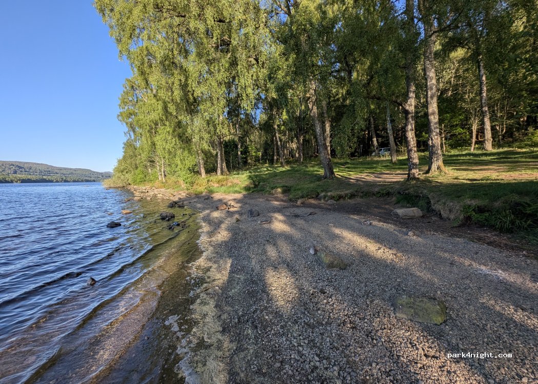 (PH16 5RU) Strath Tummel - Unnamed Road — foto