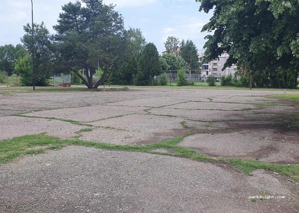 (18300) Pirot - 12 Nišavska — foto