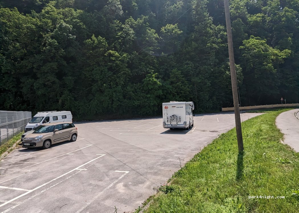 (3000) Celje - 38a Cesta na Grad — foto
