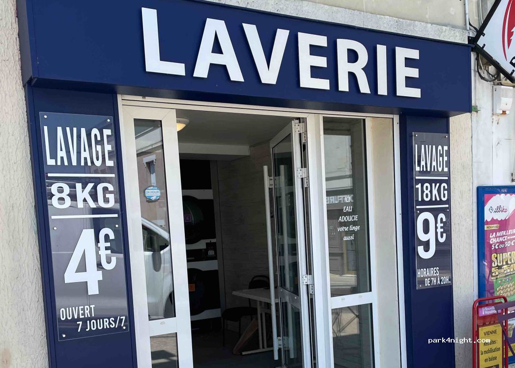 (86200) Loudun - 46 Rue de la Porte de Mirebeau — foto
