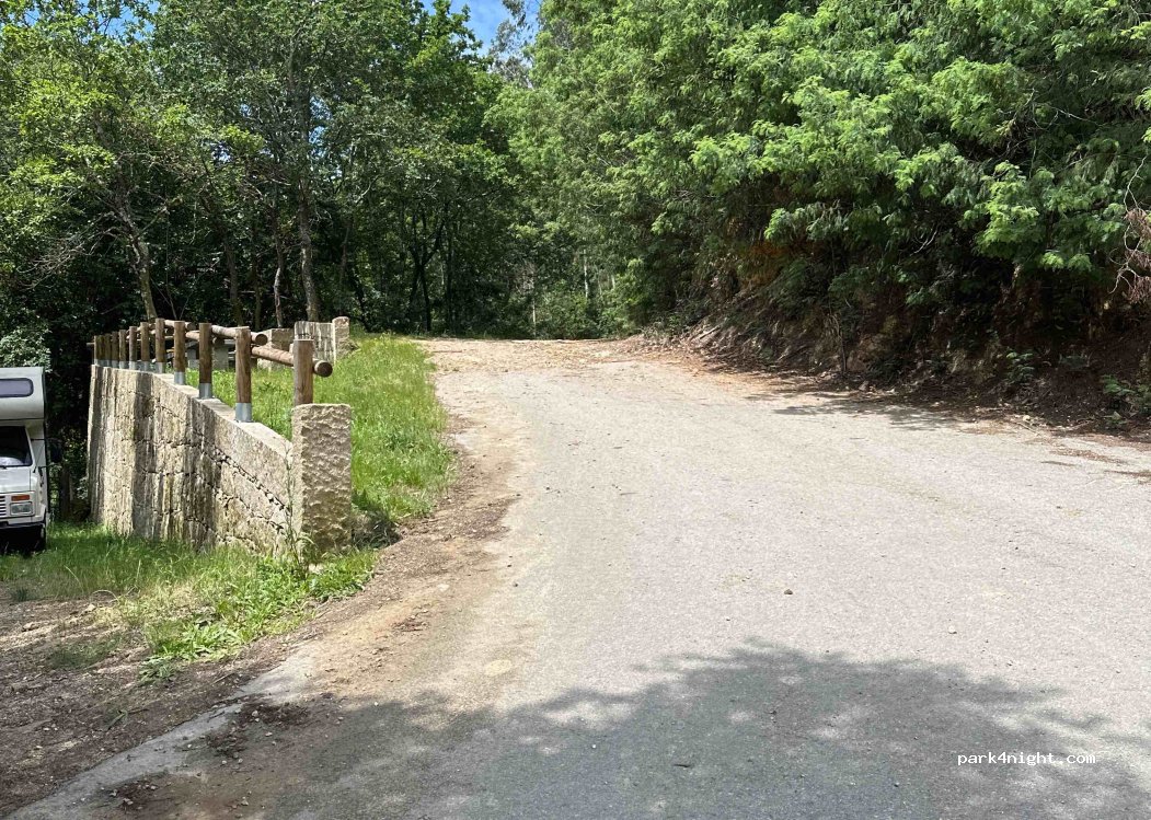 (3740-418) Dornelas - Unnamed Road — foto