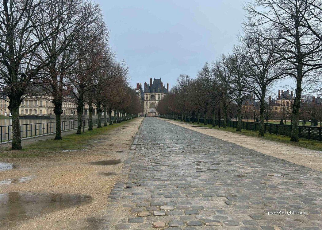 (77300) Fontainebleau - 1 Avenue de Maintenon — foto 4