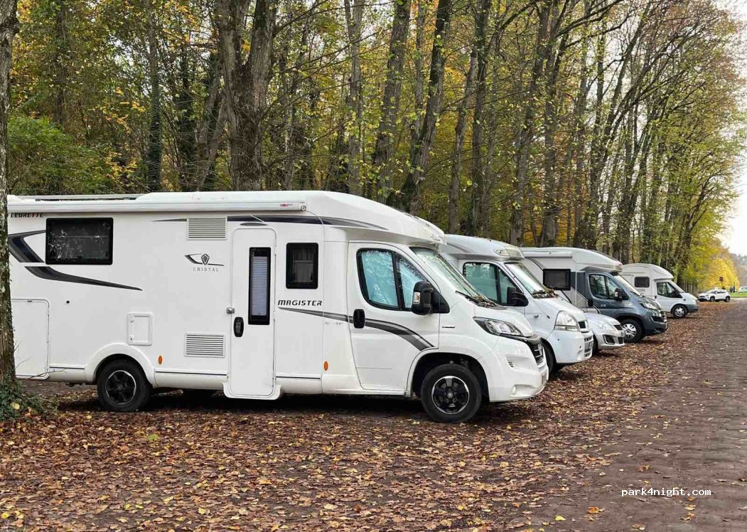 (77300) Fontainebleau - 1 Avenue de Maintenon — foto 5