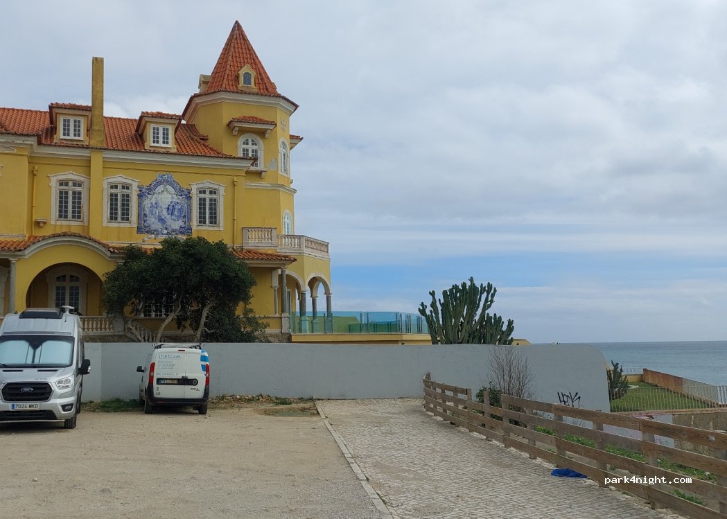 (2765-079) Estoril - 35 Avenida Marques Leal — foto 4