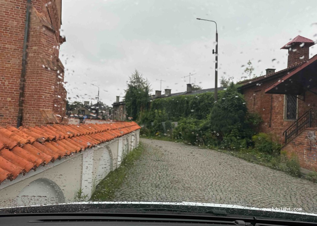 (26-610) Radom - 18 plac Stare Miasto — foto 2