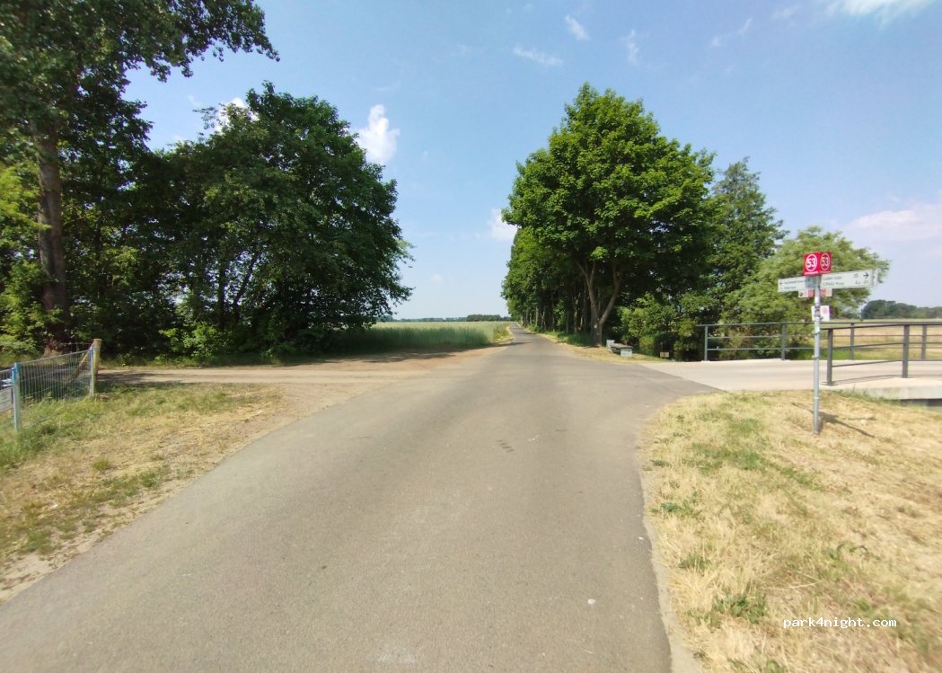 (03185) Drehnow - Unnamed Road — foto 3