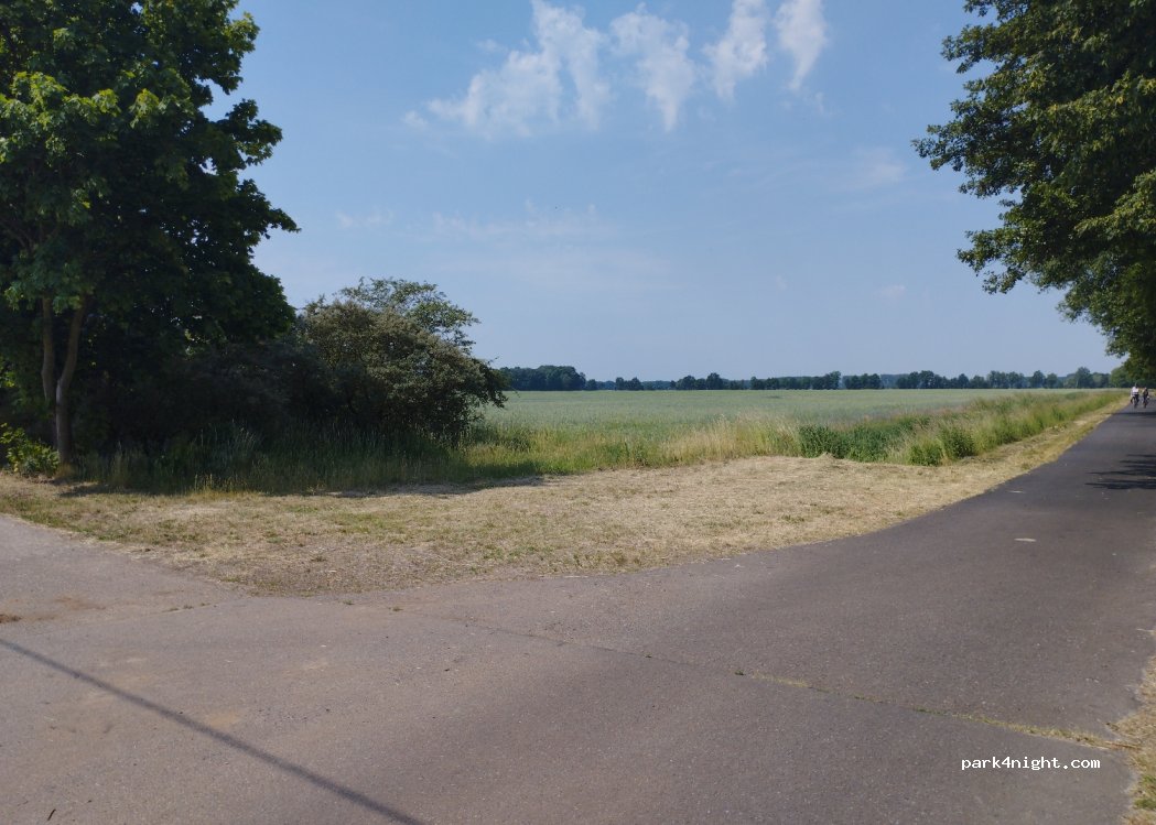 (03185) Drehnow - Unnamed Road — foto