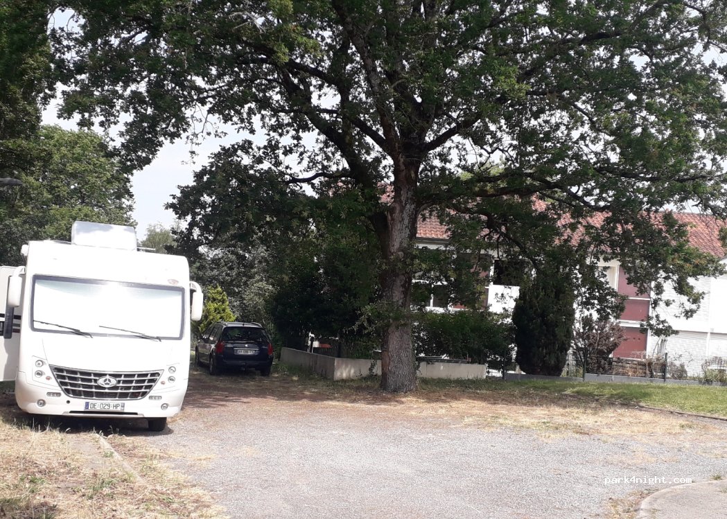 (44640) Saint-Jean-de-Boiseau - Rue des Genêts — foto