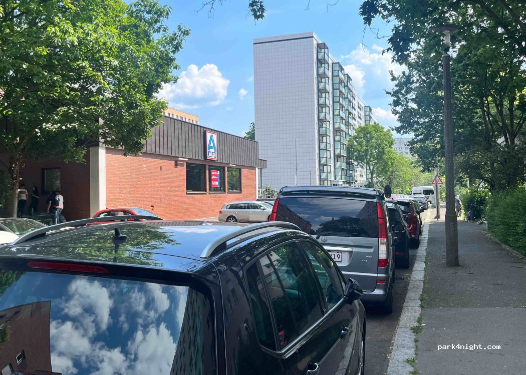 (10249) Berlin - 17 Höchste Straße — foto principale