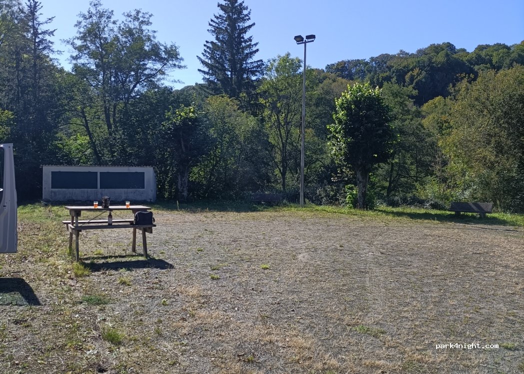 (63210) Rochefort-Montagne - D74 — foto