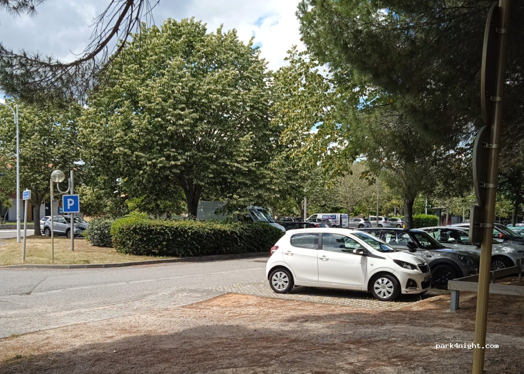 (31700) Blagnac - 128 Avenue Léonard de Vinci — foto