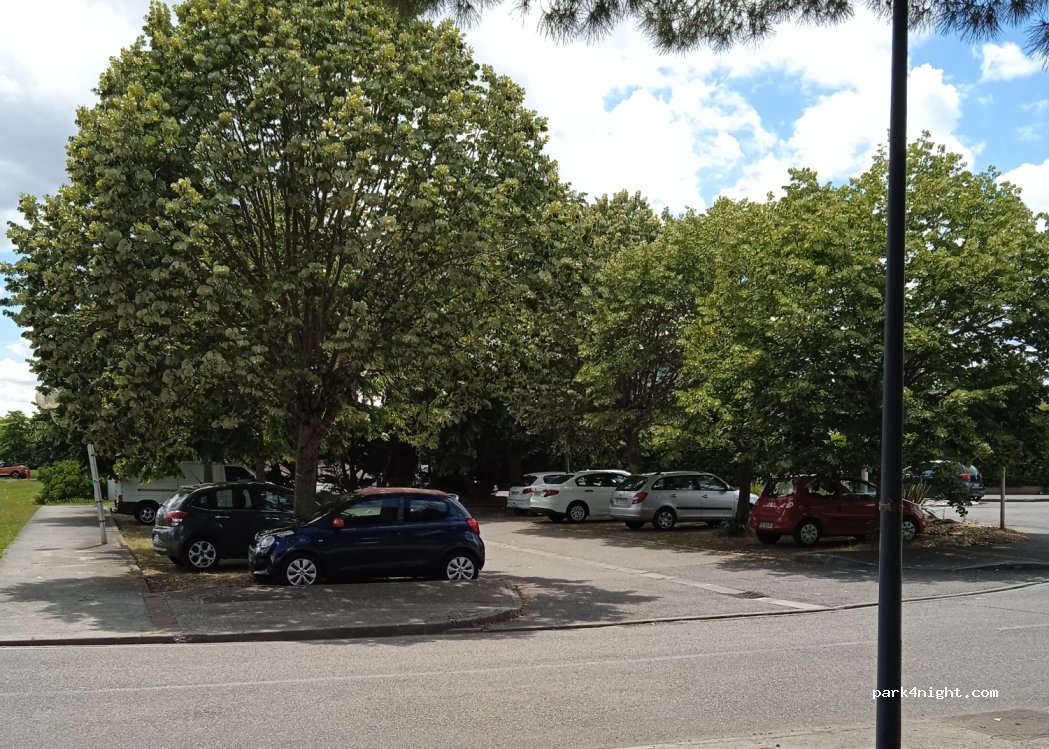 (31700) Blagnac - 128 Avenue Léonard de Vinci — foto 2